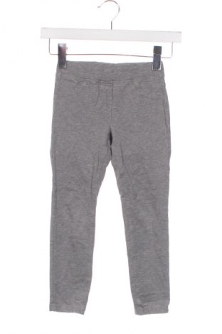 Dětské kalhoty  United Colors Of Benetton, Velikost 5-6y/ 116-122 cm, Barva Šedá, Cena  319,00 Kč