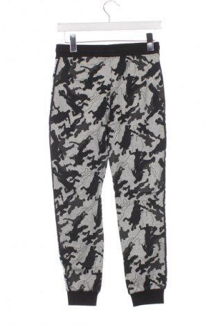 Pantaloni de trening, pentru copii Unbranded, Mărime 11-12y/ 152-158 cm, Culoare Multicolor, Preț 102,00 Lei