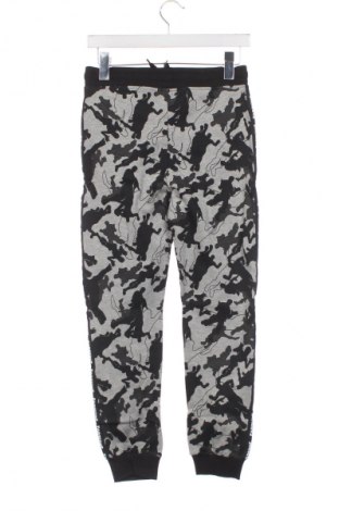 Pantaloni de trening, pentru copii Unbranded, Mărime 11-12y/ 152-158 cm, Culoare Multicolor, Preț 102,00 Lei