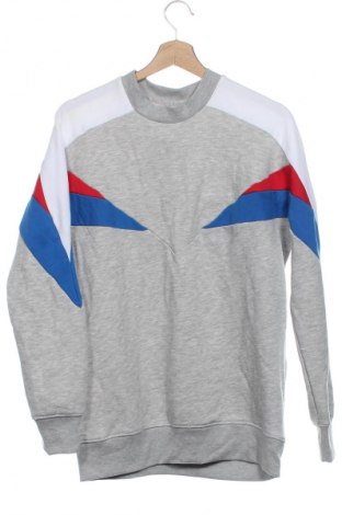 Pánské tričko  Bershka, Velikost XS, Barva Vícebarevné, Cena  309,00 Kč