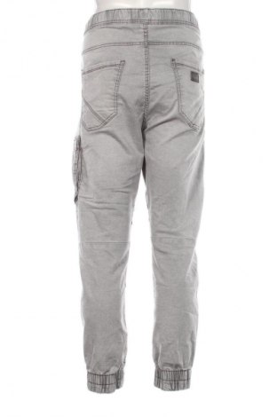 Blugi de bărbați Cropp, Mărime L, Culoare Gri, Preț 85,99 Lei