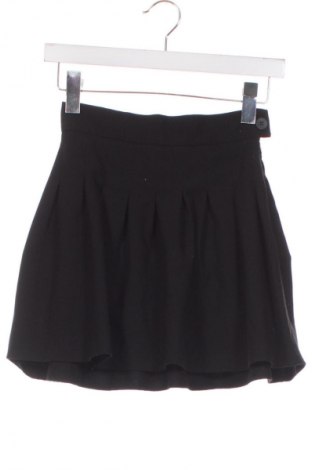 Sukňa Bershka, Veľkosť XXS, Farba Čierna, Cena  9,96 €