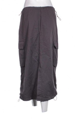 Szoknya Bershka, Méret S, Szín Szürke, Ár 4 845 Ft