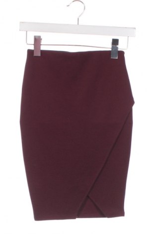 Spódnica Bershka, Rozmiar XXS, Kolor Czerwony, Cena 44,77 zł