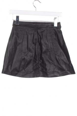 Φούστα Bershka, Μέγεθος XS, Χρώμα Μαύρο, Τιμή 12,99 €