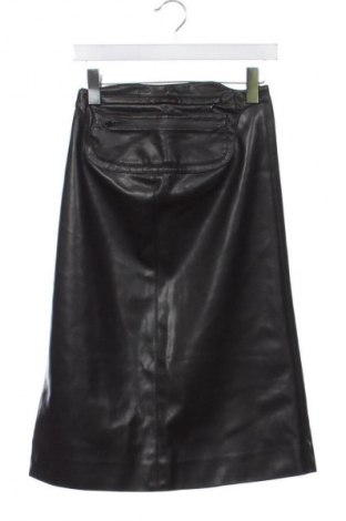 Szoknya Commission, Méret XS, Szín Fekete, Ár 9 759 Ft