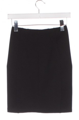 Sukně H&M, Velikost XS, Barva Černá, Cena  199,00 Kč