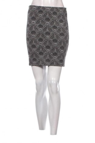 Fustă H&M Divided, Mărime S, Culoare Argintiu, Preț 48,00 Lei