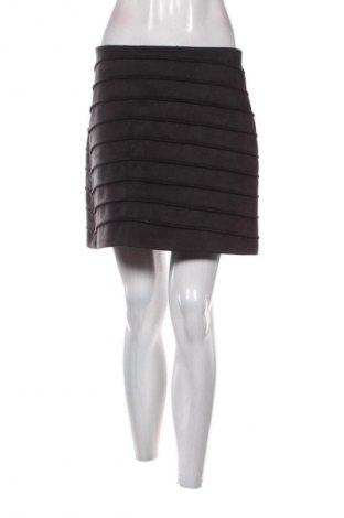 Rock Nikkie, Größe M, Farbe Grau, Preis € 38,99