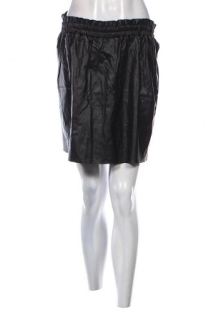 Fustă Top Secret, Mărime M, Culoare Negru, Preț 51,89 Lei