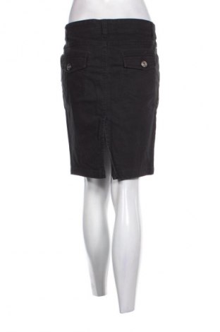 Φούστα Zara Trafaluc, Μέγεθος M, Χρώμα Μαύρο, Τιμή 12,45 €