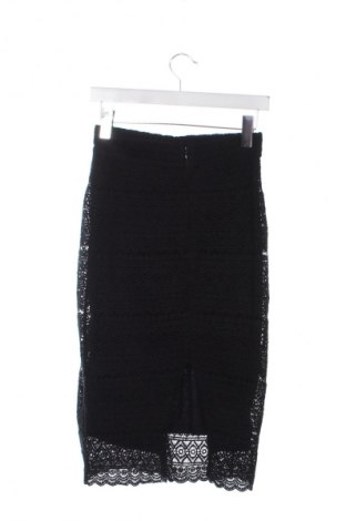 Fustă Zara Trafaluc, Mărime XS, Culoare Negru, Preț 299,40 Lei