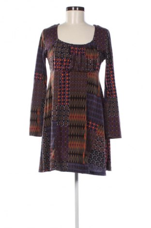 Rochie Apricot, Mărime M, Culoare Multicolor, Preț 121,32 Lei