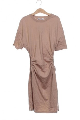 Šaty  Bershka, Velikost XS, Barva Béžová, Cena  368,00 Kč