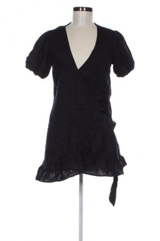 Ruha Bershka, Méret M, Szín Fekete, Ár 7 879 Ft