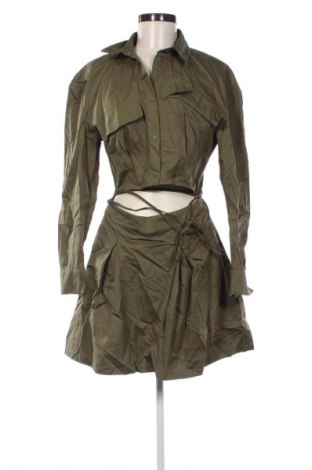 Šaty  Bershka, Velikost L, Barva Zelená, Cena  469,00 Kč