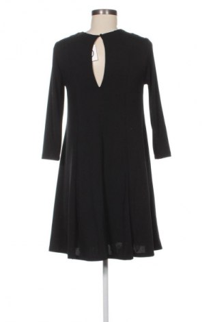 Rochie Bershka, Mărime M, Culoare Negru, Preț 94,99 Lei