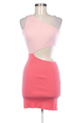 Kleid Bershka, Größe M, Farbe Rosa, Preis € 5,99