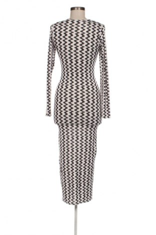 Kleid Boohoo, Größe S, Farbe Mehrfarbig, Preis € 20,99