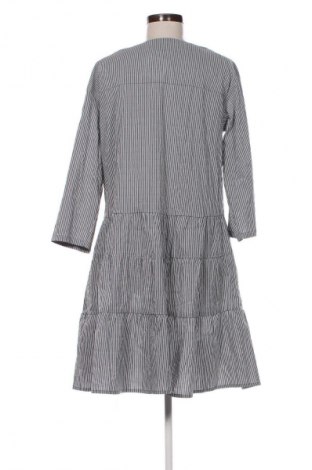 Рокля Bpc Bonprix Collection, Размер M, Цвят Многоцветен, Цена 15,38 лв.