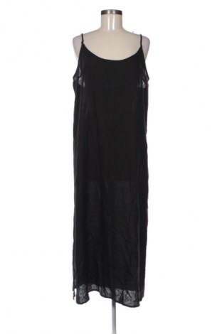 Φόρεμα Cropp, Μέγεθος XL, Χρώμα Μαύρο, Τιμή 57,08 €