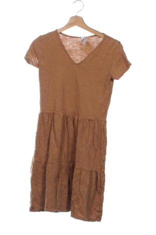 Sukienka Ever.me by Takko Fashion, Rozmiar XS, Kolor Beżowy, Cena 95,99 zł