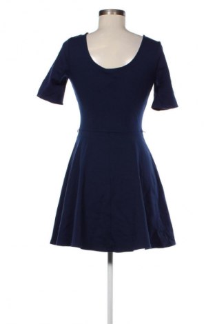 Φόρεμα Forever 21, Μέγεθος M, Χρώμα Μπλέ, Τιμή 14,11 €