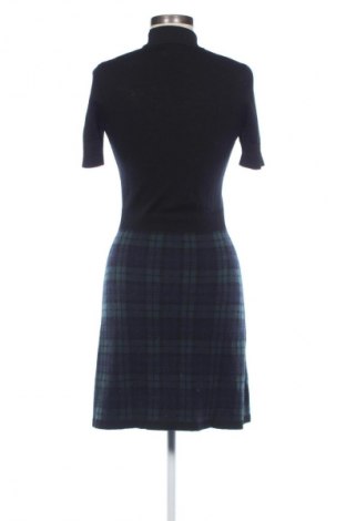 Kleid Fred Perry, Größe M, Farbe Mehrfarbig, Preis 41,59 €