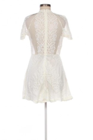 Kleid Glamorous, Größe L, Farbe Weiß, Preis 24,35 €