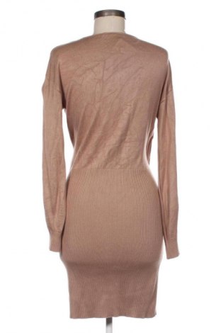 Ruha Guess, Méret XL, Szín Barna, Ár 15 489 Ft