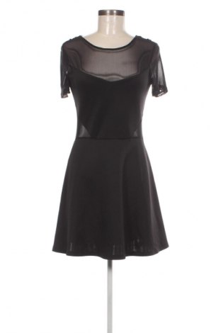 Šaty  H&M Divided, Velikost M, Barva Černá, Cena  469,00 Kč