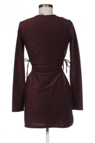 Рокля H&M Divided, Размер S, Цвят Кафяв, Цена 58,00 лв.