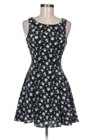 Šaty  H&M Divided, Veľkosť S, Farba Viacfarebná, Cena  15,20 €