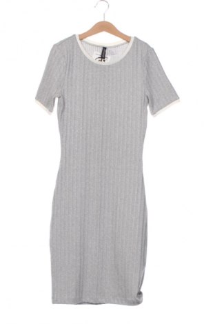 Kleid H&M Divided, Größe XS, Farbe Grau, Preis 13,63 €