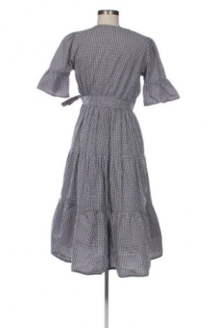 Kleid Influence, Größe M, Farbe Mehrfarbig, Preis 24,19 €