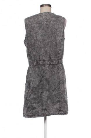Kleid Janina, Größe L, Farbe Grau, Preis 12,99 €