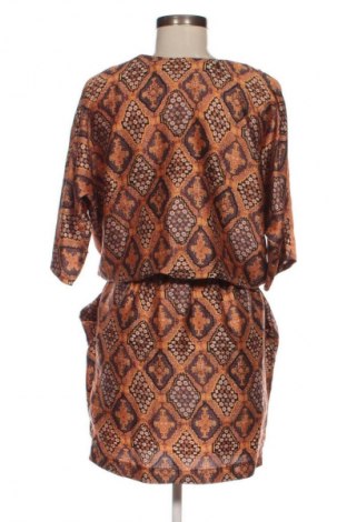 Kleid La Petite Francaise, Größe S, Farbe Mehrfarbig, Preis 56,99 €