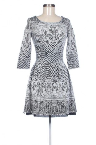 Rochie Lilia, Mărime M, Culoare Multicolor, Preț 144,35 Lei