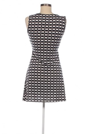 Kleid Lola & Liza, Größe M, Farbe Mehrfarbig, Preis 33,99 €