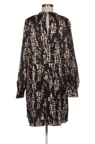 Kleid Mango, Größe XL, Farbe Mehrfarbig, Preis 39,06 €