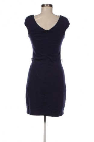 Kleid Mango, Größe M, Farbe Lila, Preis 23,99 €