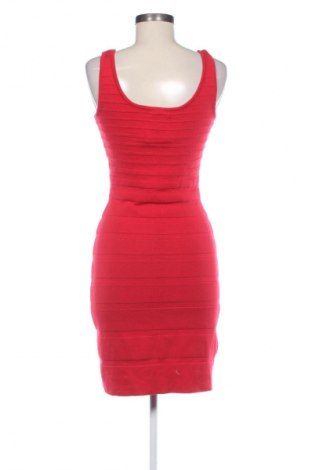 Rochie Mango, Mărime M, Culoare Roșu, Preț 92,37 Lei