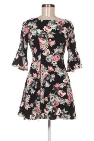 Φόρεμα NEW COLLECTION, Μέγεθος M, Χρώμα Πολύχρωμο, Τιμή 30,99 €
