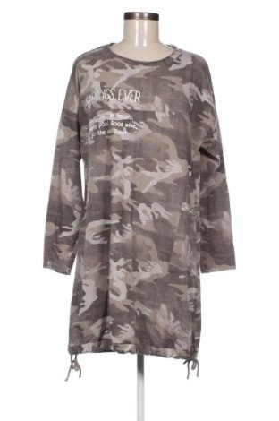 Рокля NEW COLLECTION, Размер M, Цвят Многоцветен, Цена 107,80 лв.