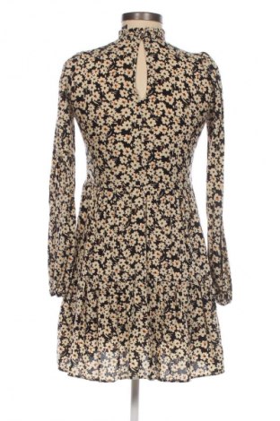 Kleid New Look, Größe S, Farbe Mehrfarbig, Preis € 14,76