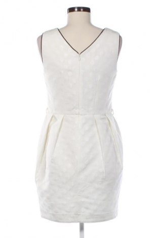 Φόρεμα New Look, Μέγεθος M, Χρώμα Λευκό, Τιμή 15,25 €