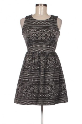 Kleid ONLY, Größe S, Farbe Mehrfarbig, Preis 18,99 €
