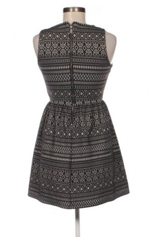 Kleid ONLY, Größe S, Farbe Mehrfarbig, Preis 18,99 €