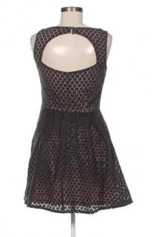 Φόρεμα ONLY, Μέγεθος S, Χρώμα Πολύχρωμο, Τιμή 17,99 €