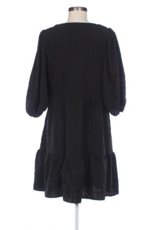 Ruha Papaya, Méret M, Szín Fekete, Ár 6 138 Ft